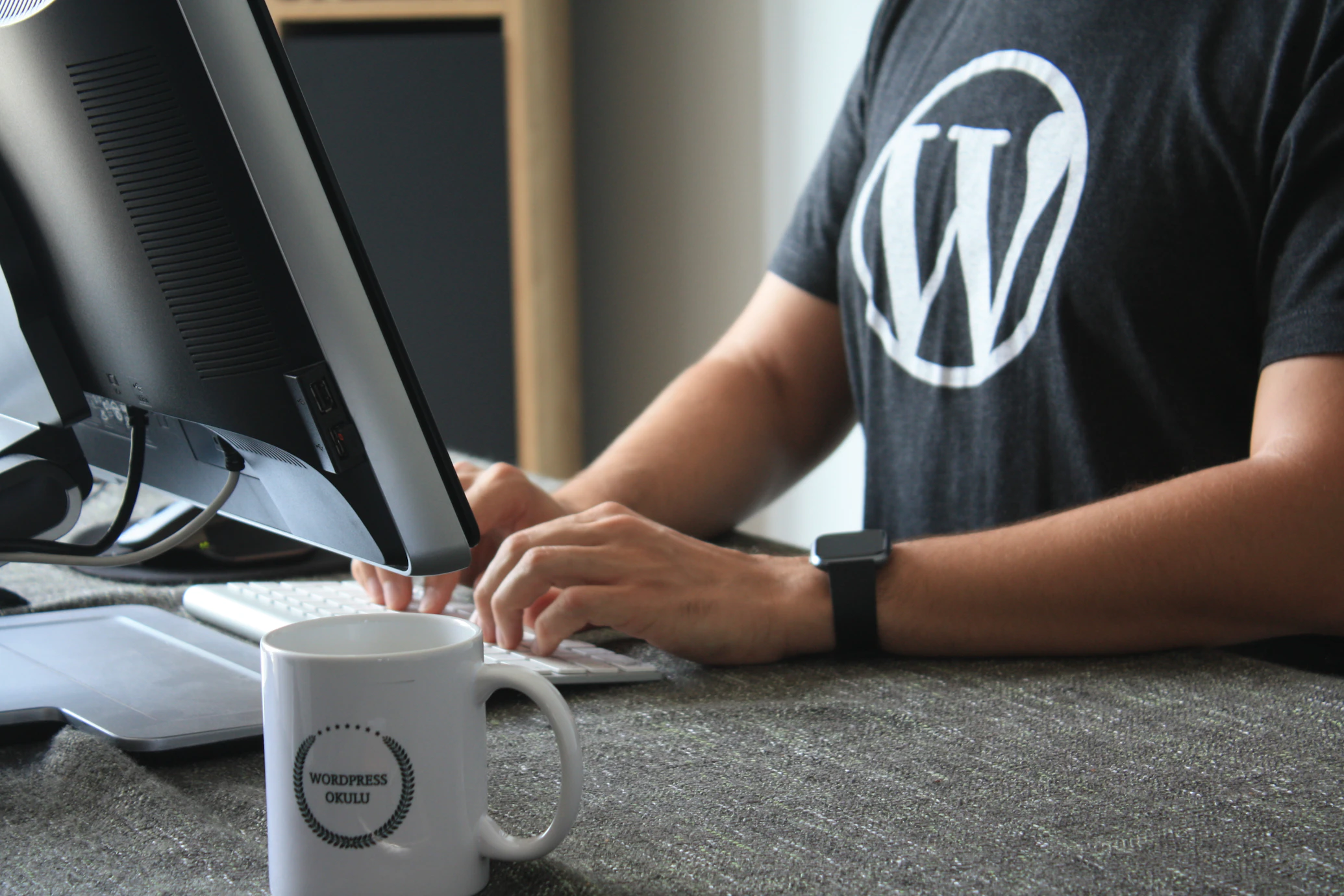 Web developer working with WordPress page builders