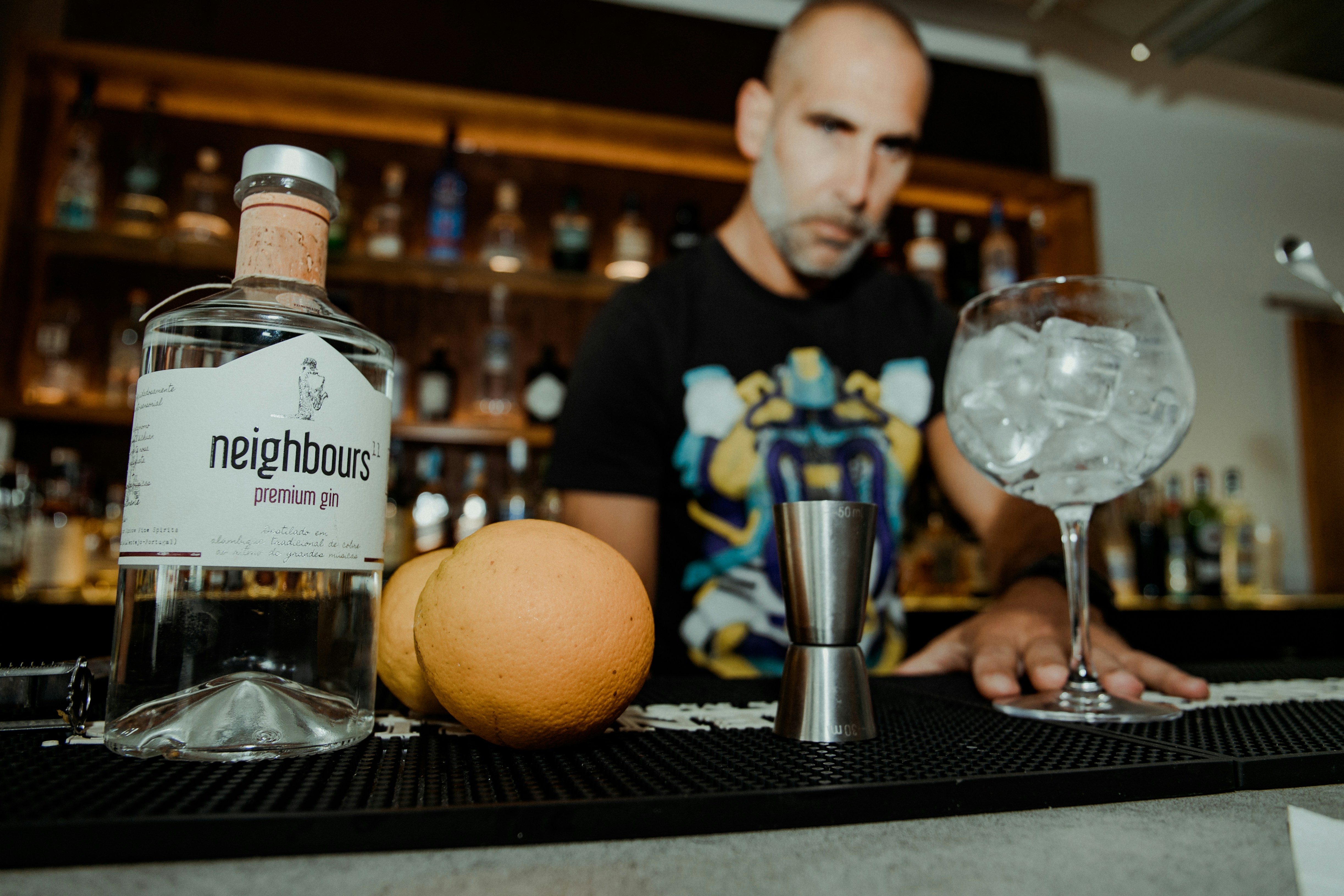 bar