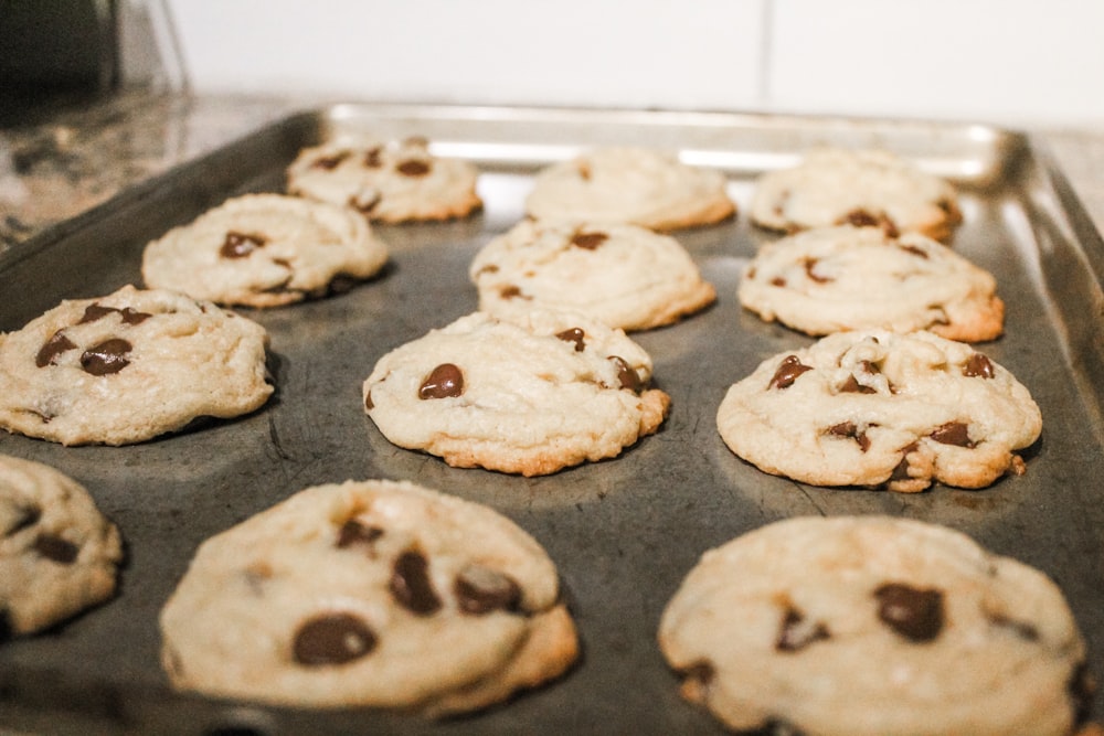 tray of cookies