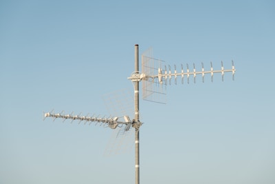 white antenna