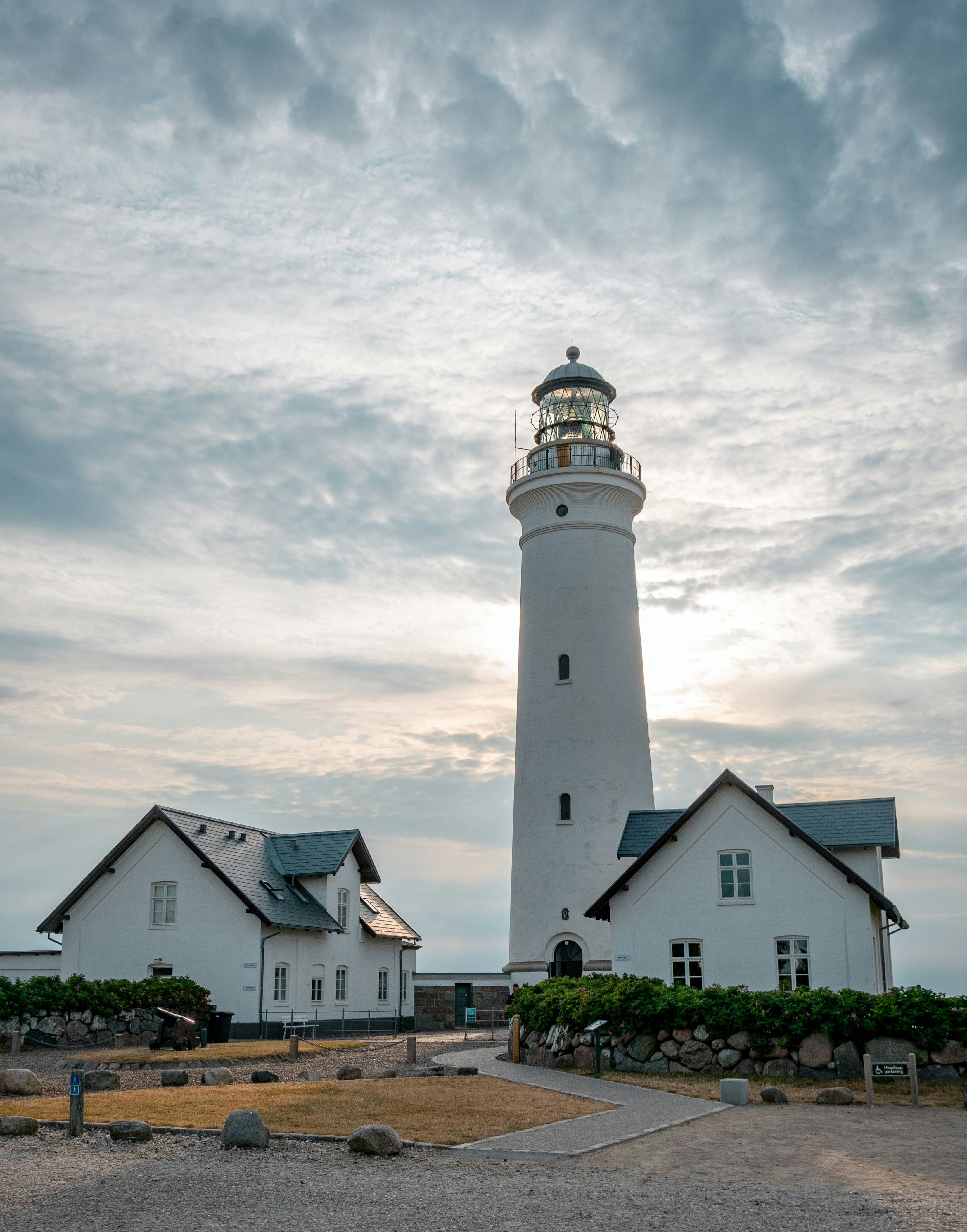 Photo by sebastiengoldberg