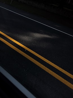 sealcoating a parking lot, asphalt sealcoat