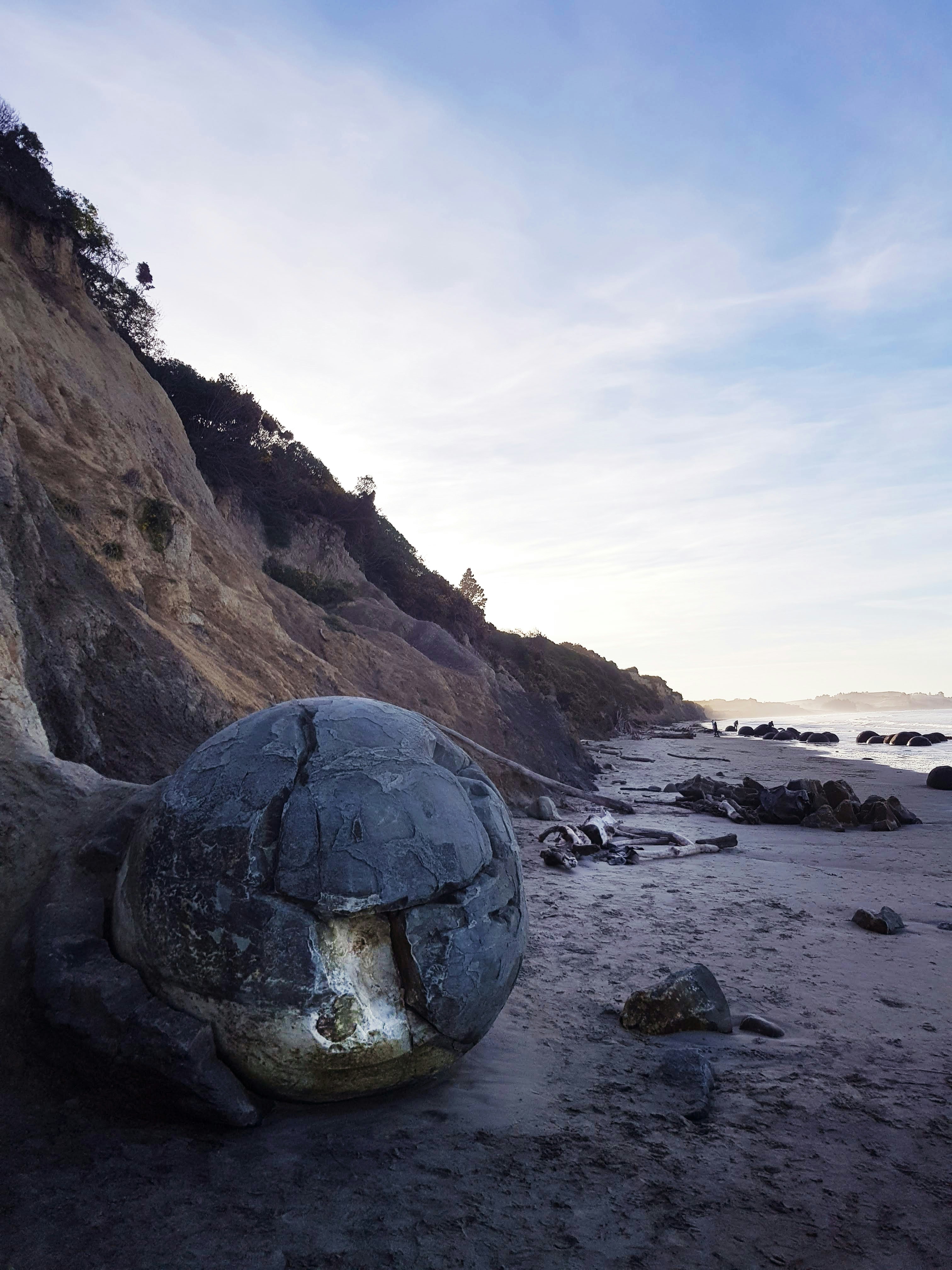 Moeraki Boulders Nature's Stone Spheres (image credits: unsplash)