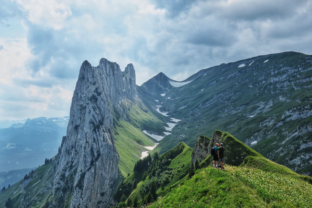 green and gray mountain