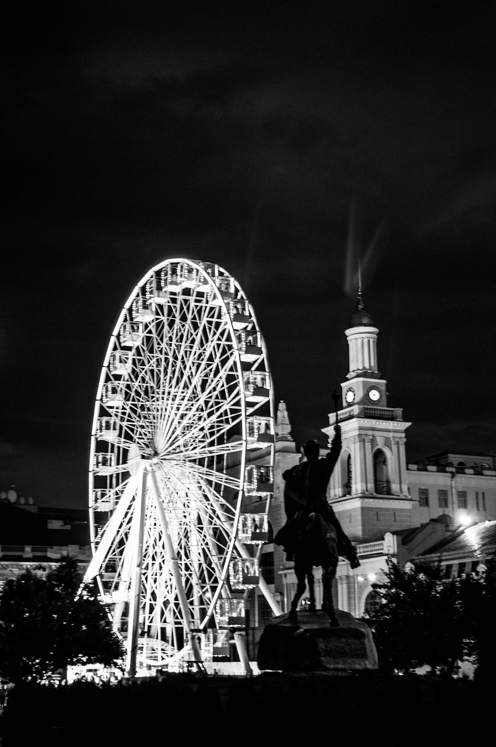 grayscale photography of London Eye