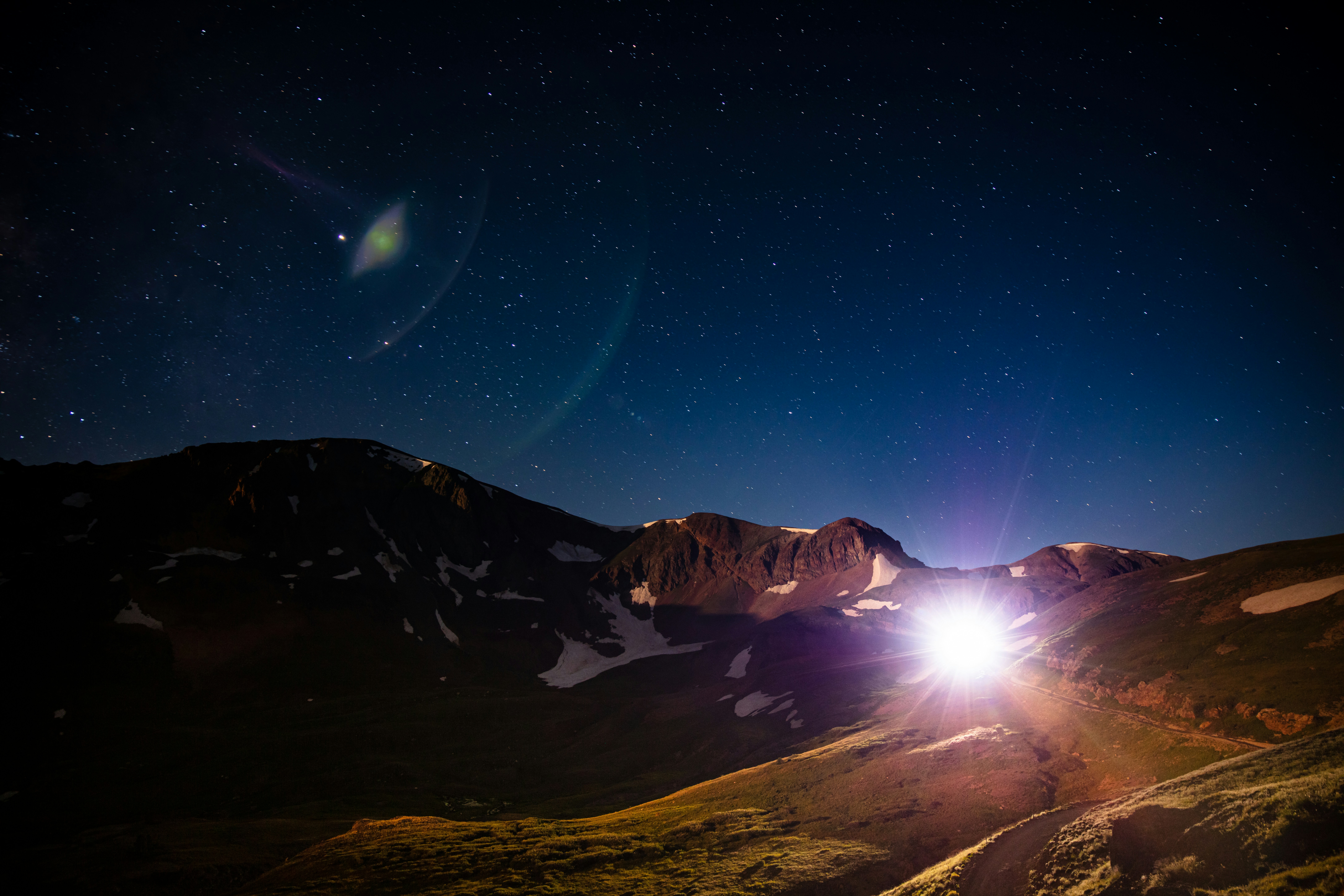 Photo by worldsbetweenlines