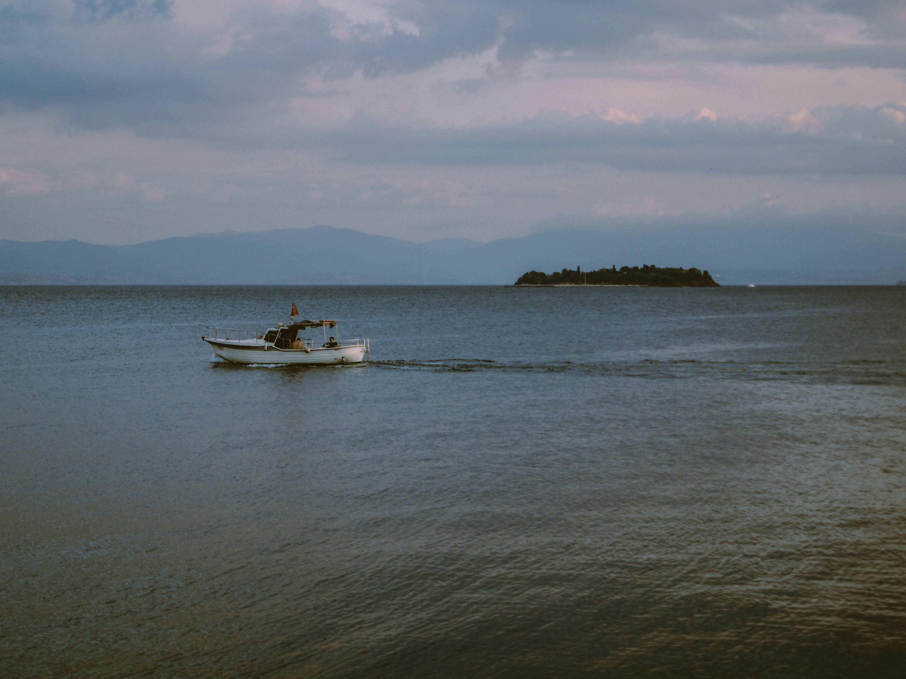 Photo by ramazant