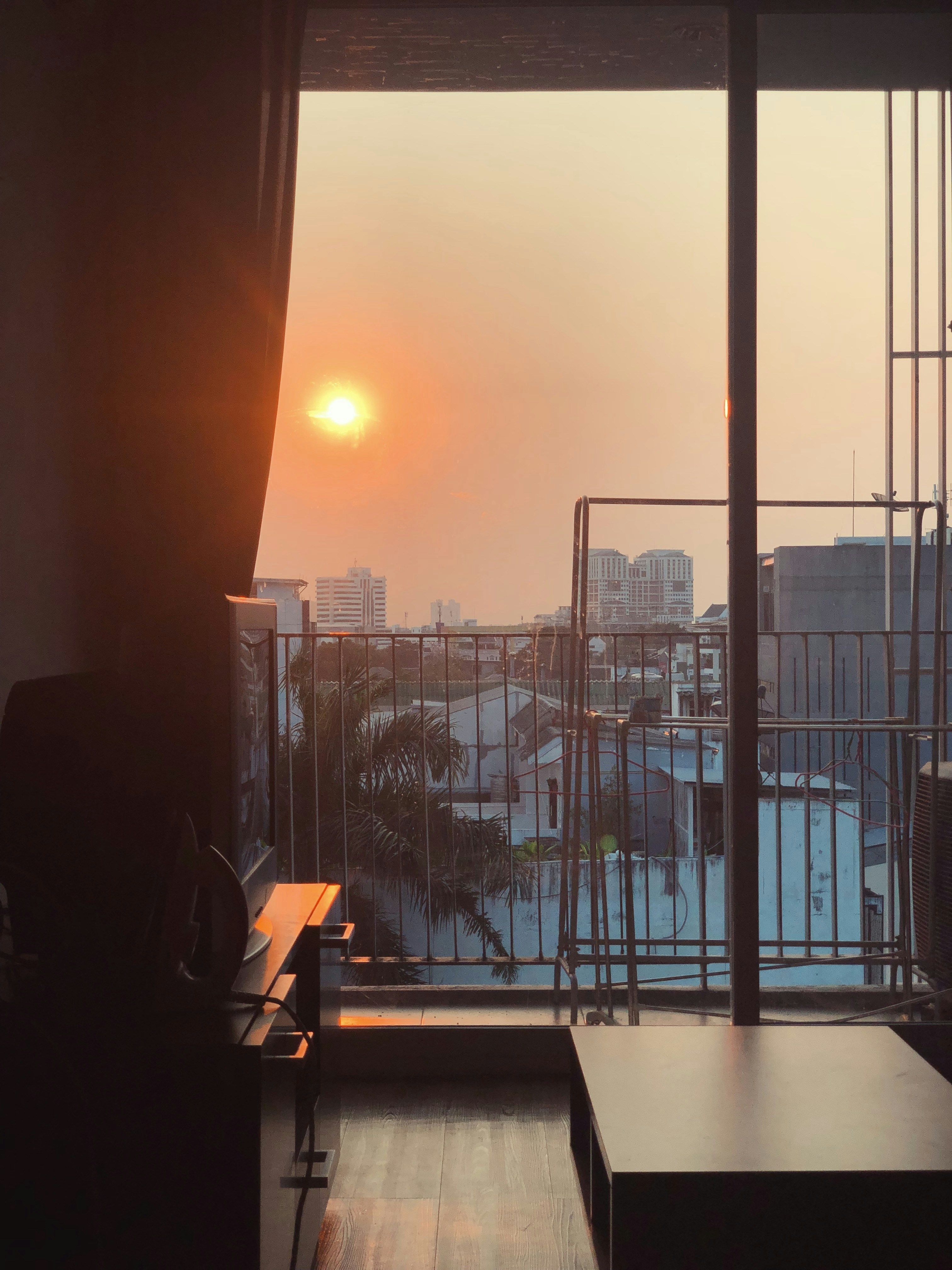 Photo by alexanderzanoza