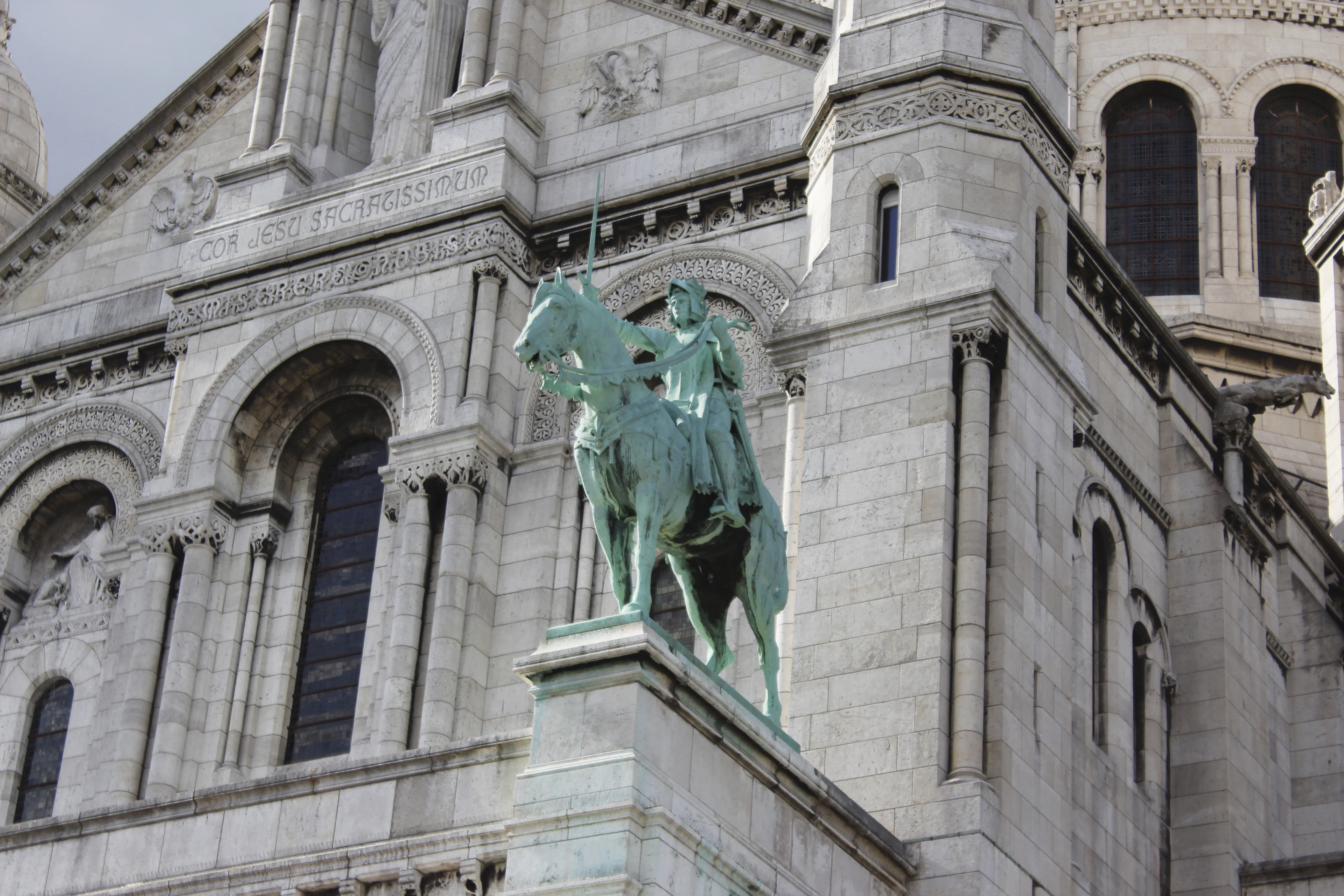Sacré-Cœur Basilica above Paris