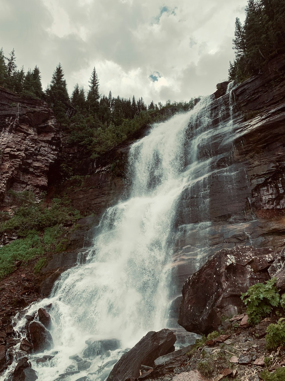 Chutes d’eau pendant la journée