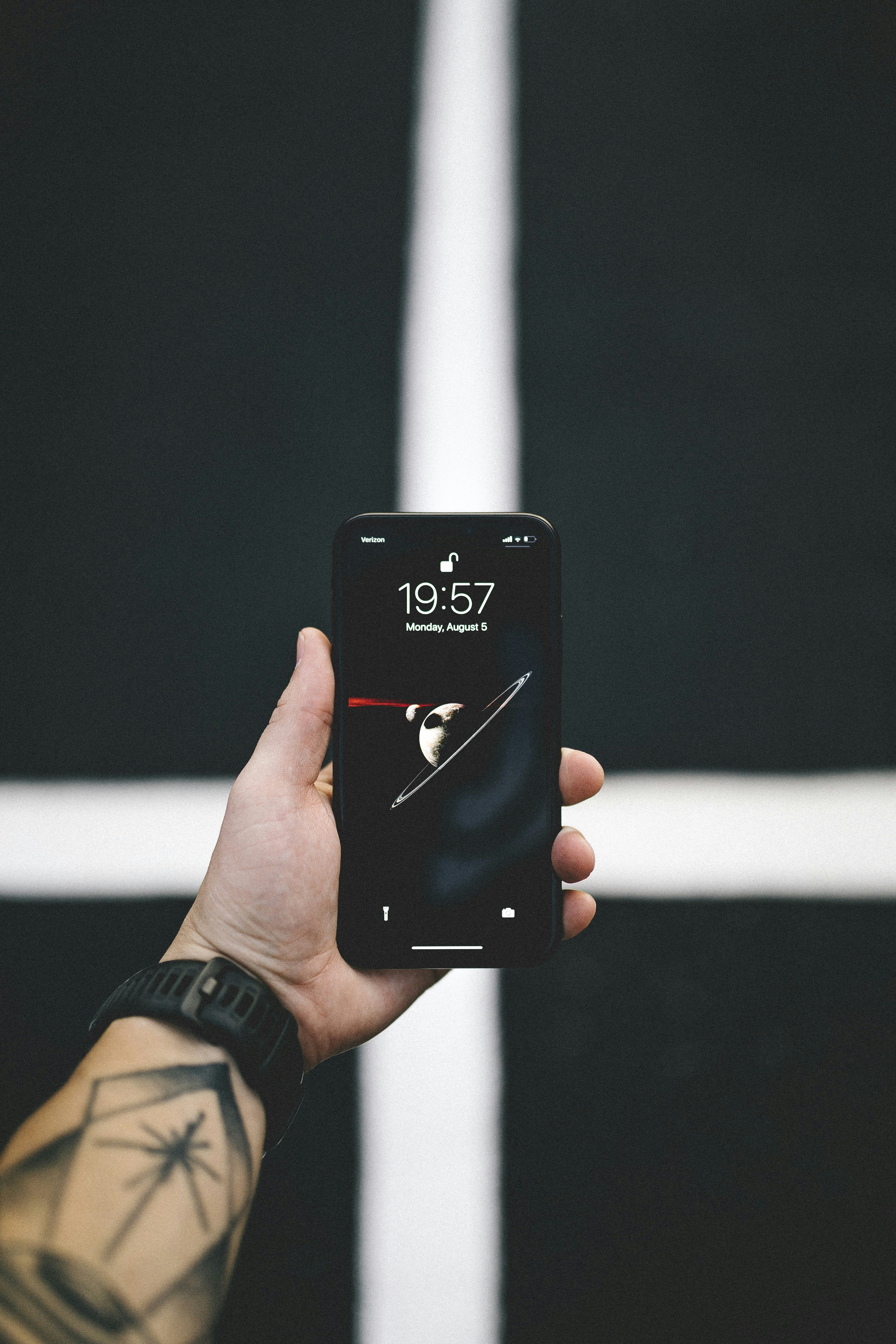 Black Android smartphone photo – Free Iphone Image on Unsplash