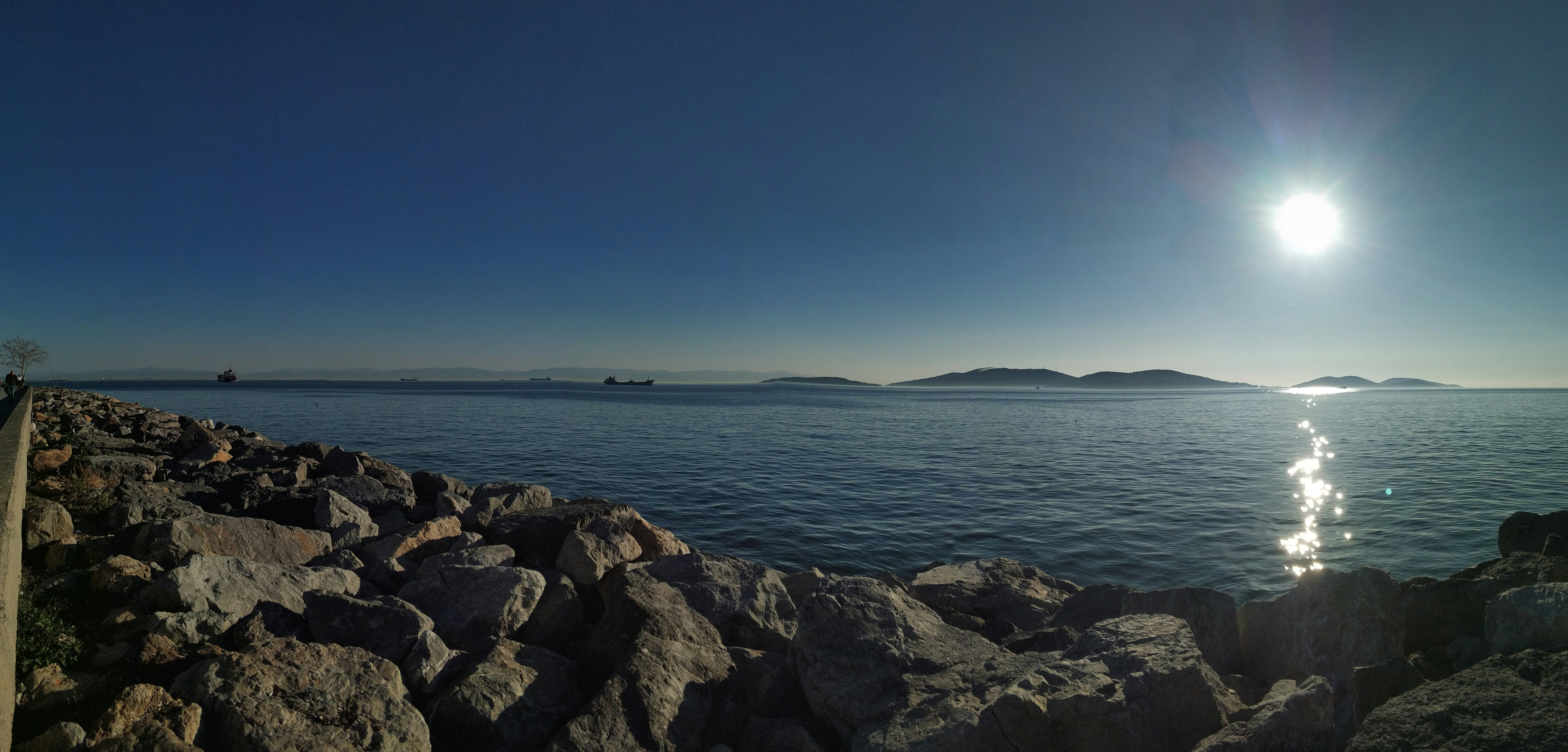 Photo by kaanmelhemci