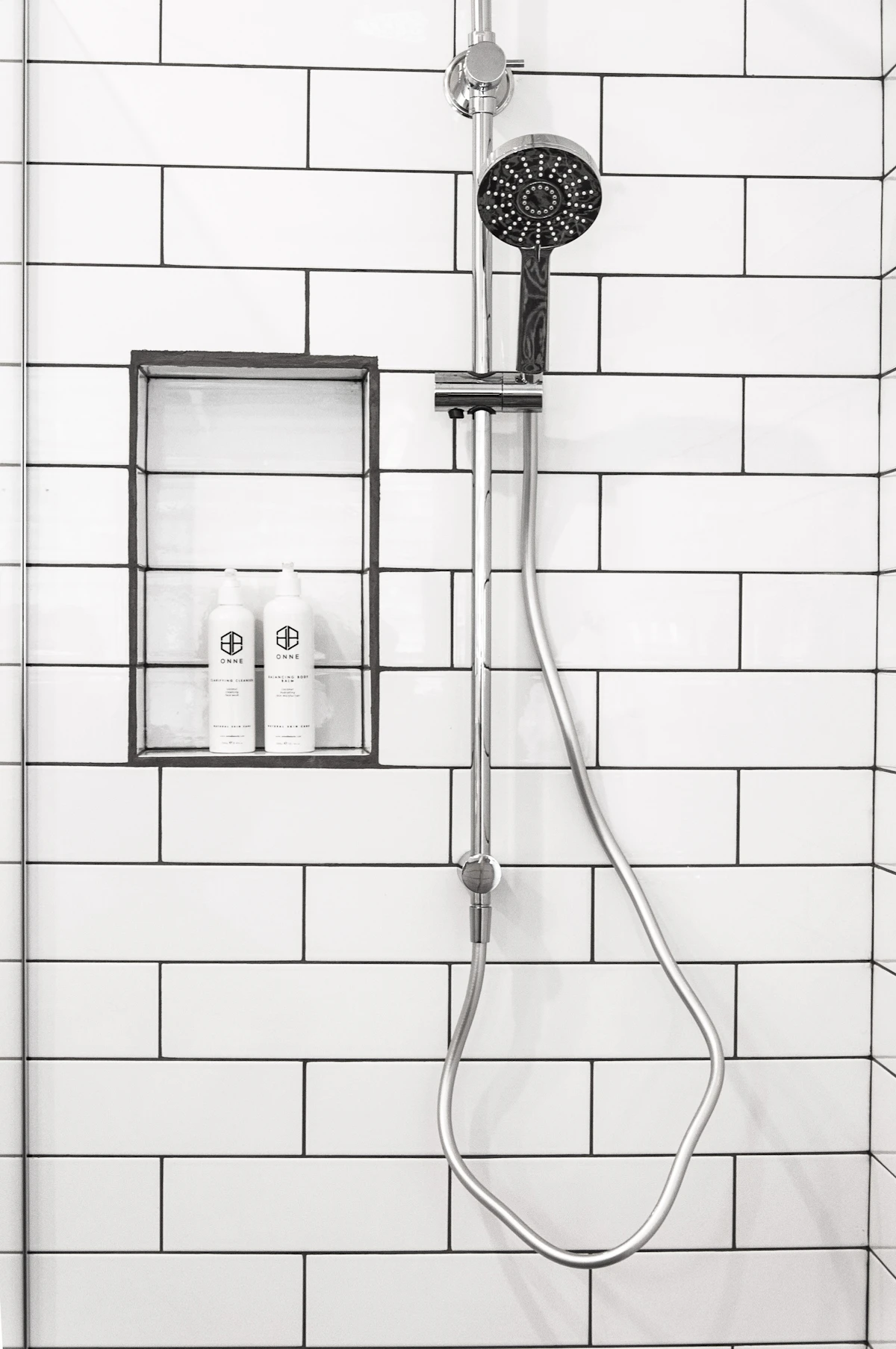 Showers: Silver Shower Set