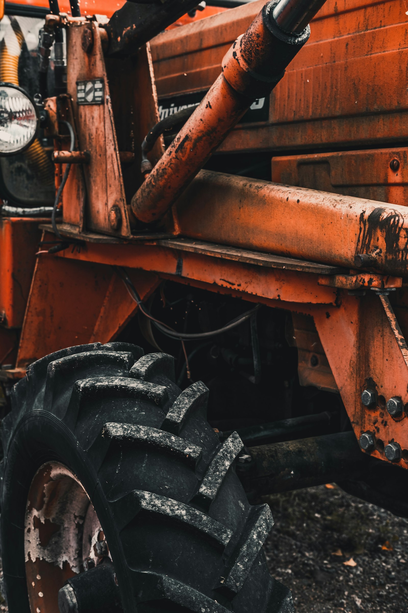 Fujifilm X-T3 + Fujifilm XF 35mm F2 R WR sample photo. Red and black tractor photography