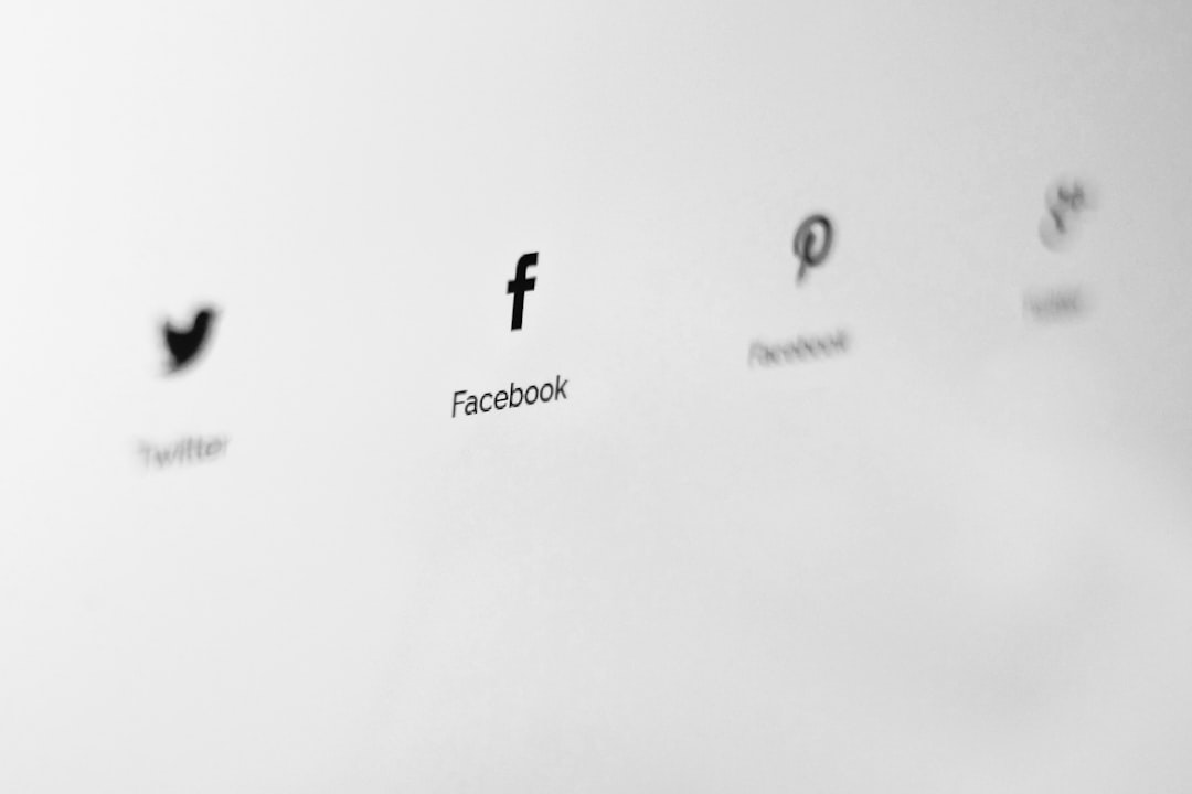 Twitter, Facebook, Pinterest and Google social media icons.https://creativemarket.com/NordWood