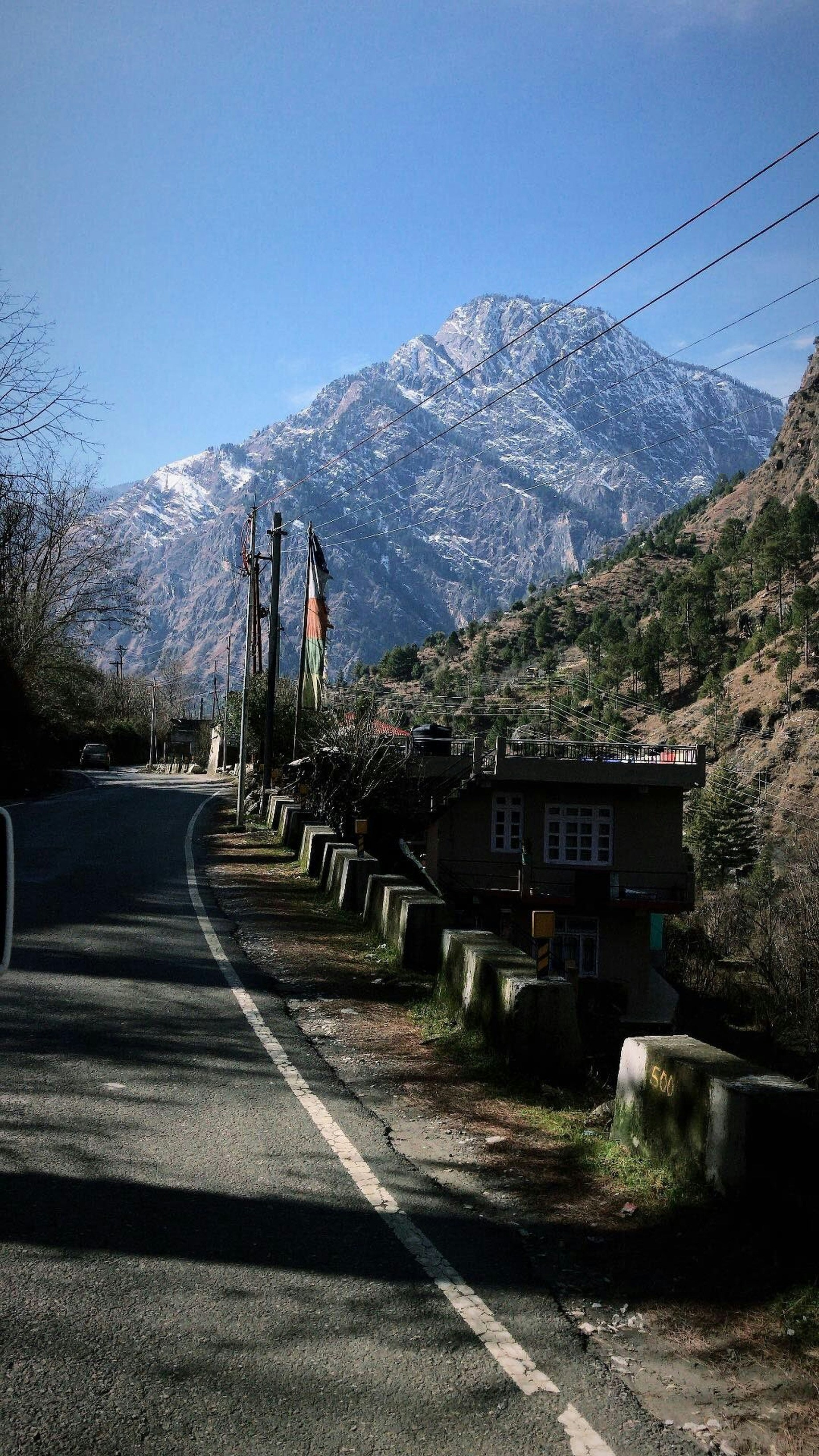 Paved road photo – Free India Image on Unsplash