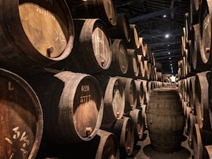 wine barrels oaks bodegas arte