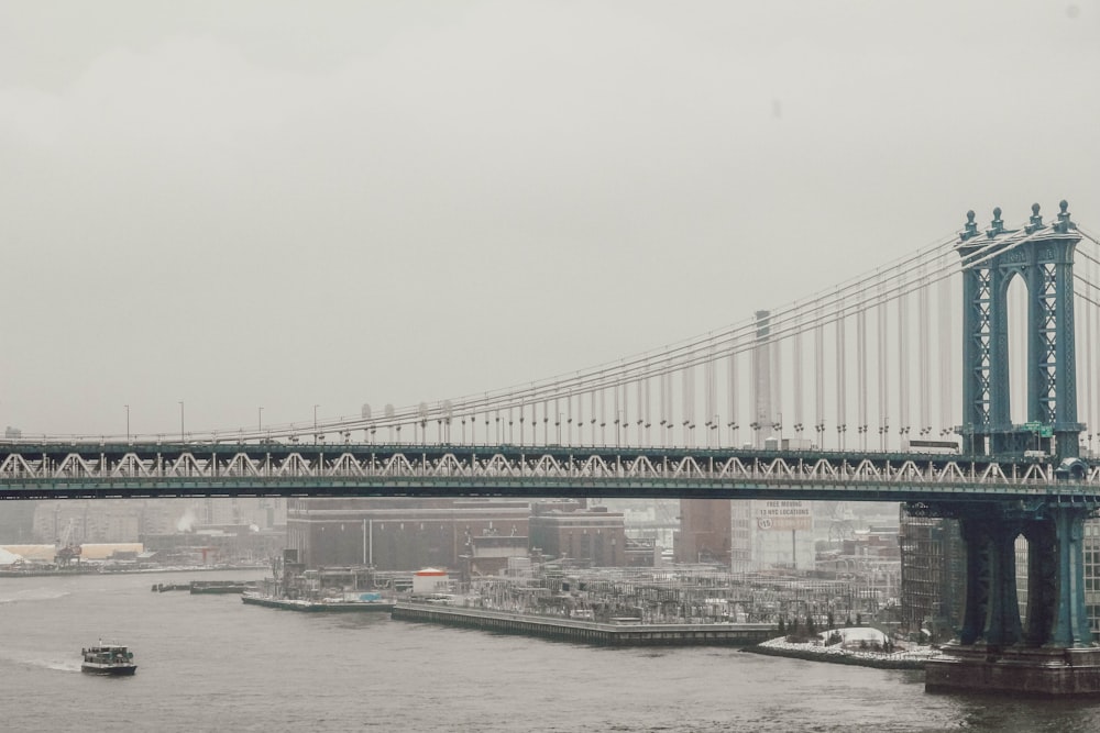 bridge during daytime