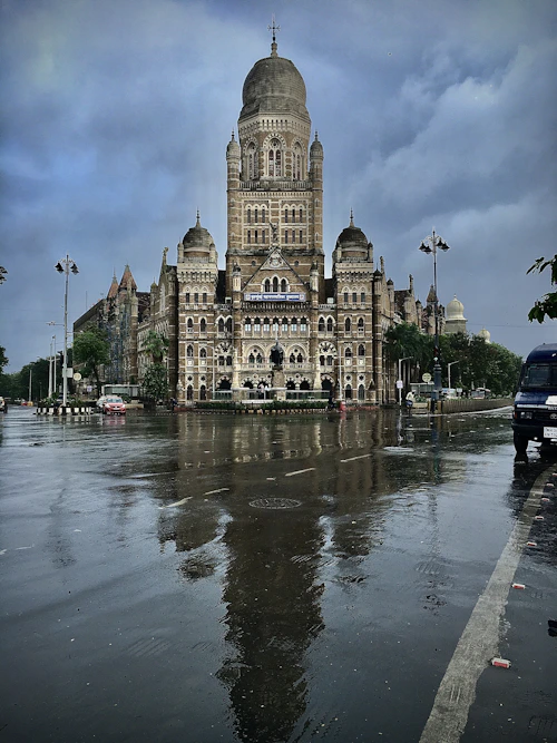 Mumbai Tour Package & Outstation Cab