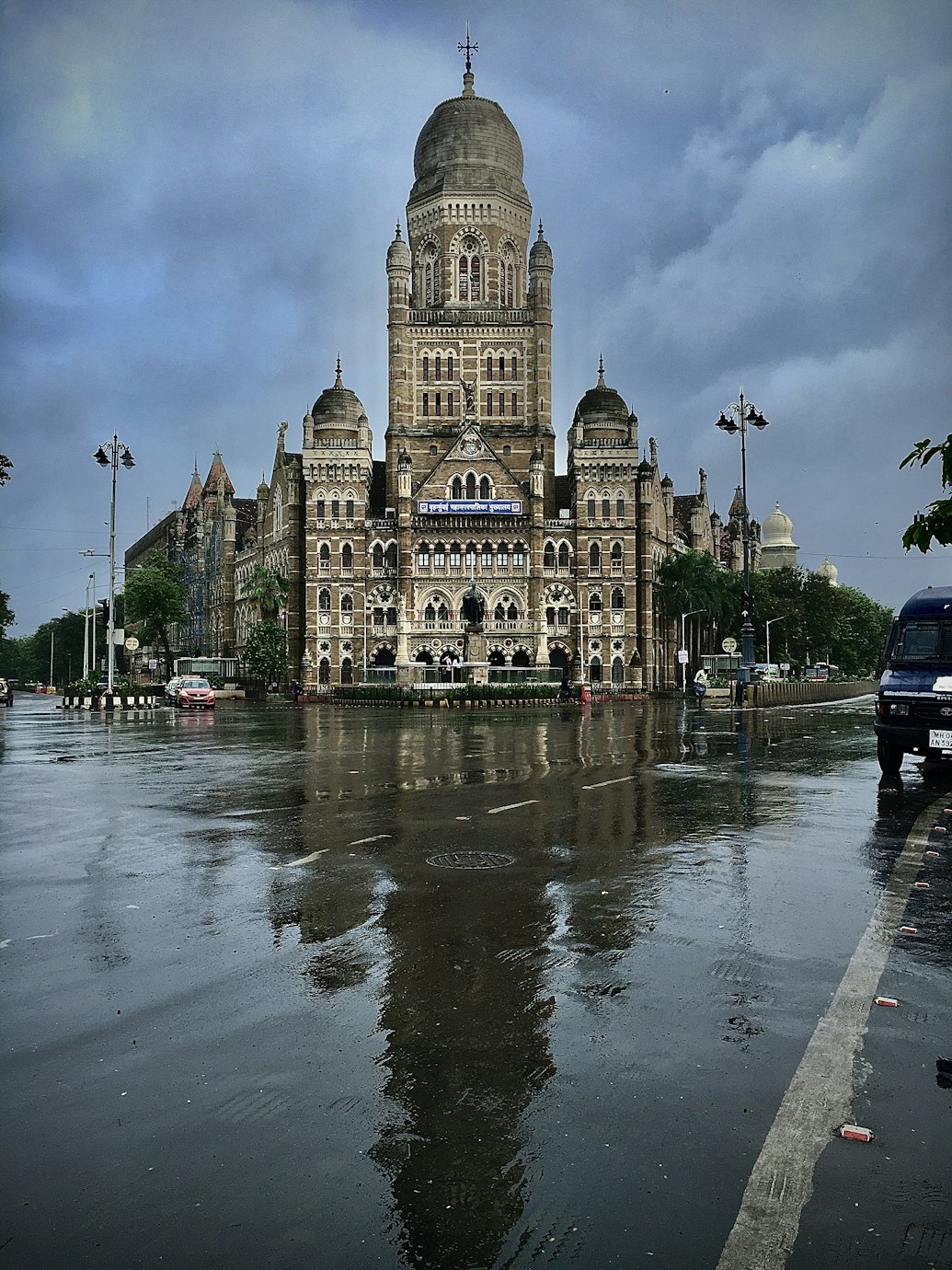 Mumbai Taxi Service