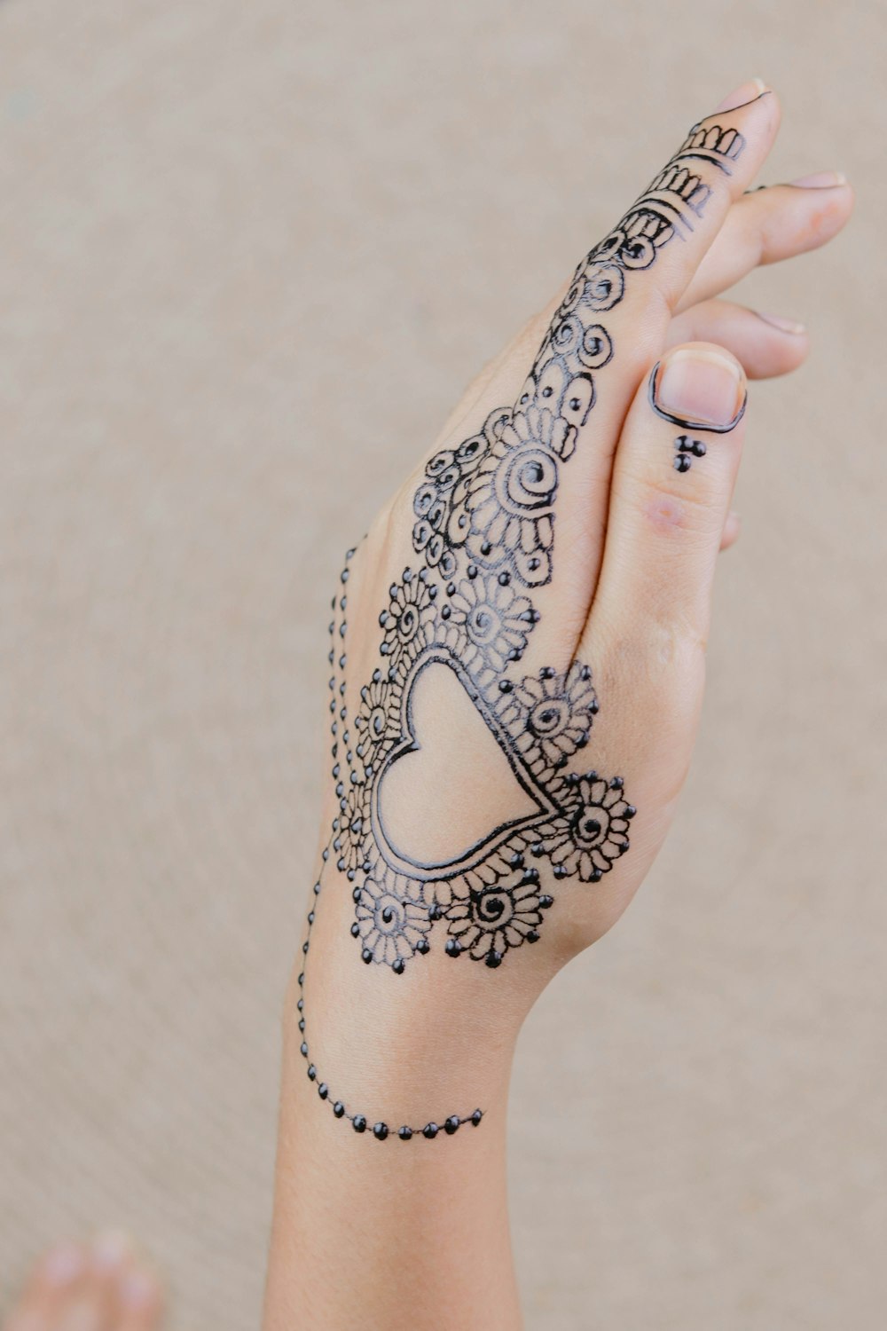 Flower hand tattoo photo – Free Grey Image on Unsplash