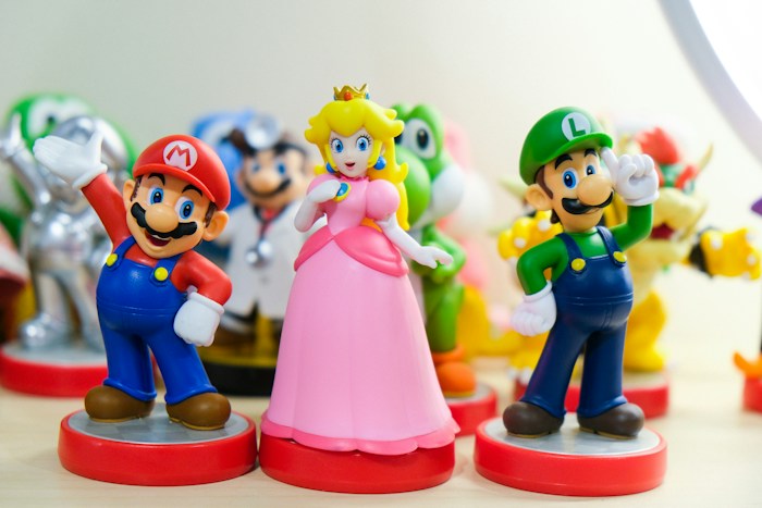 Super Mario
