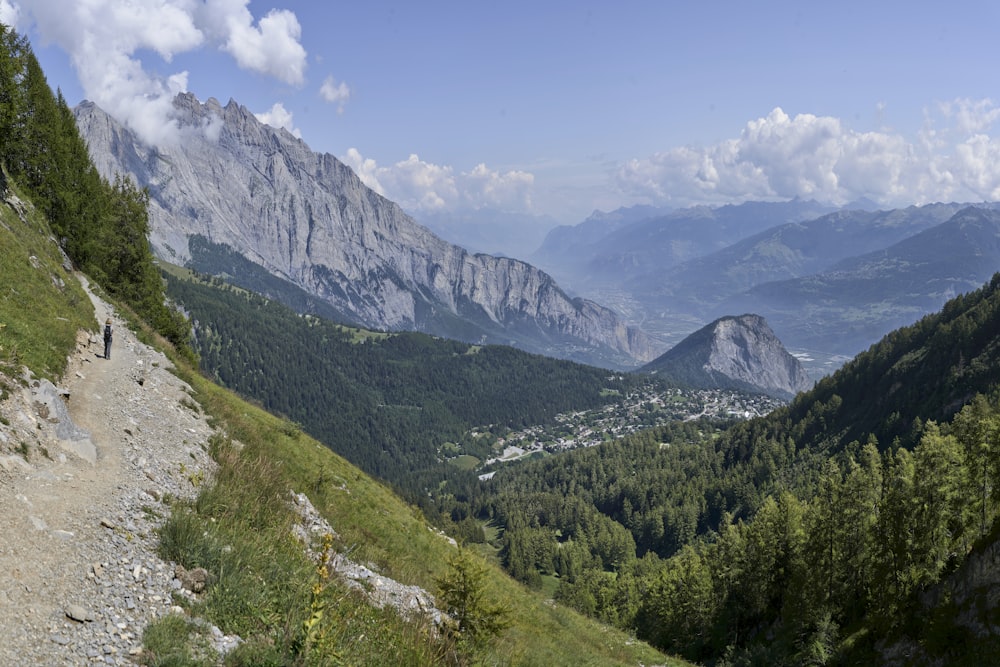 montagne pendant la journée