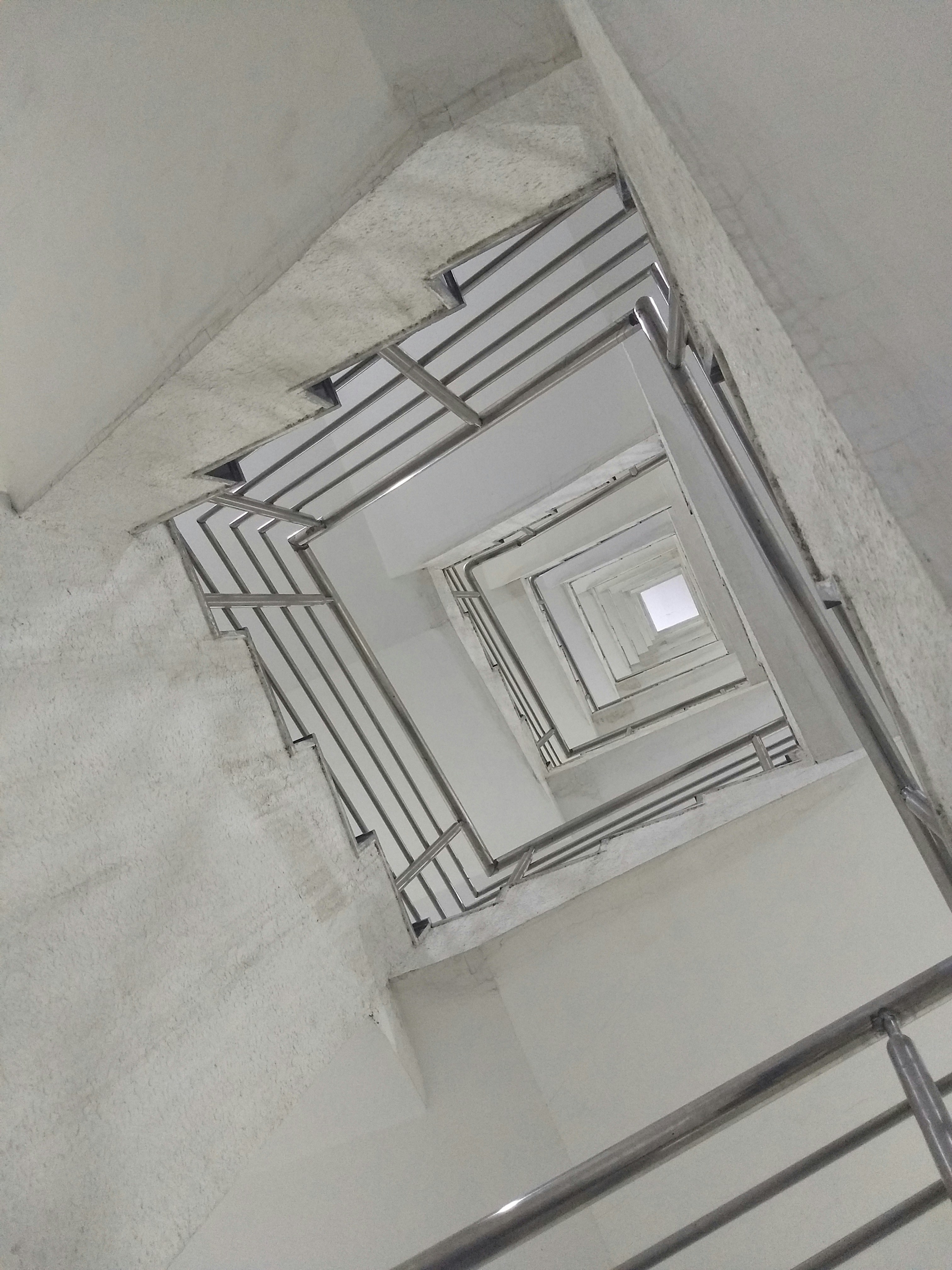 photo-1566632734121-3f1250cfd796?ixid=M3wxMjA3fDB8MXxzZWFyY2h8Mjh8fHdoYXQlMjB3YXMlMjA4JTIwbW9udGhzJTIwYWdvfGVufDB8fHx8MTczNzQxMzE5Nnww%5Cu0026ixlib=rb-4.0.3