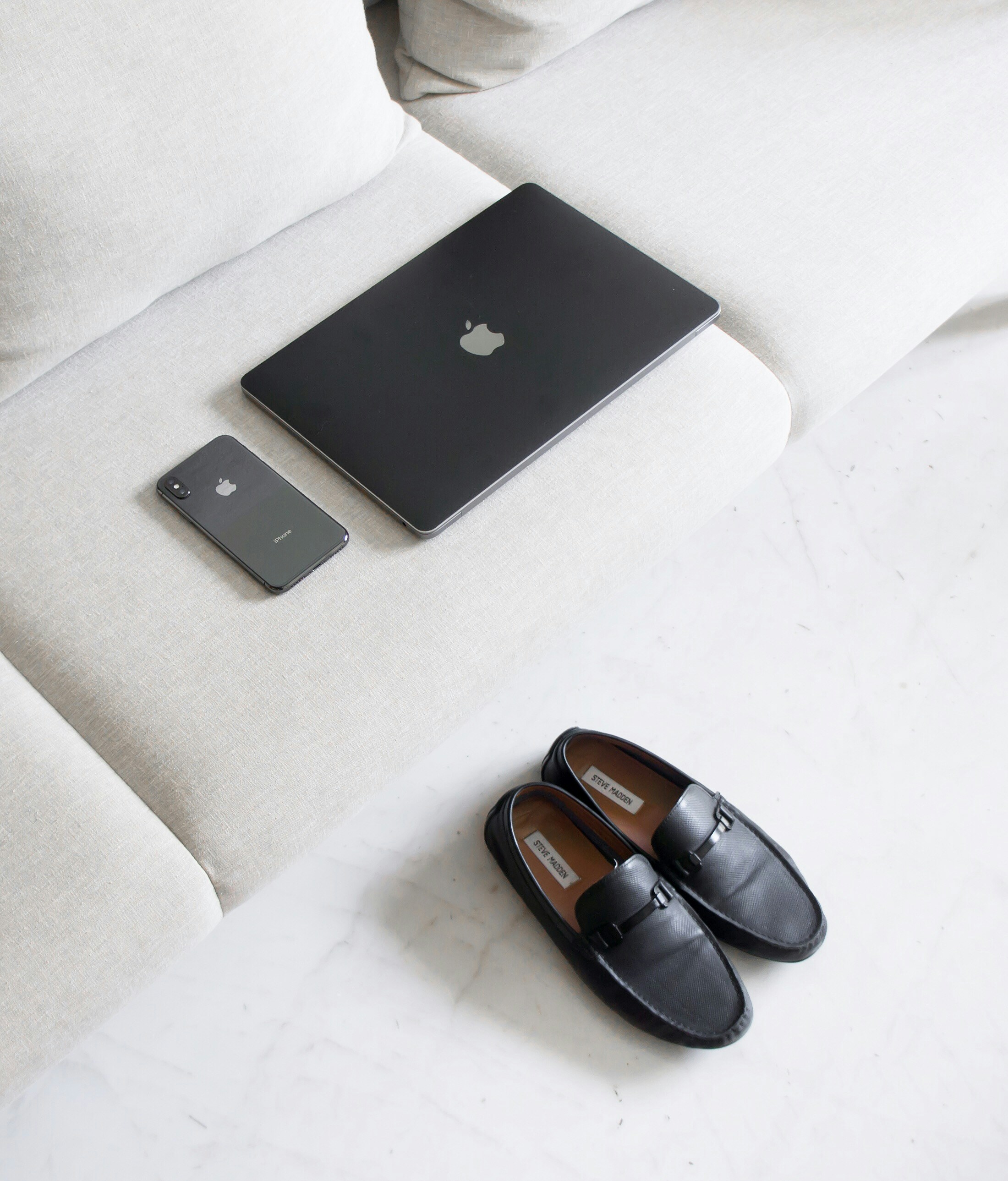 Minimalist Leather Loafers