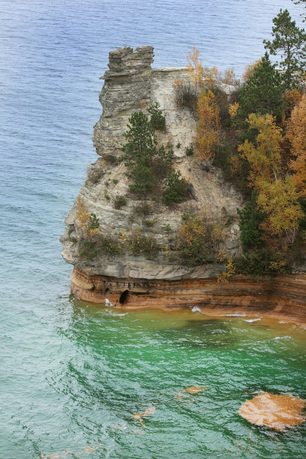 calm body of water during daytime