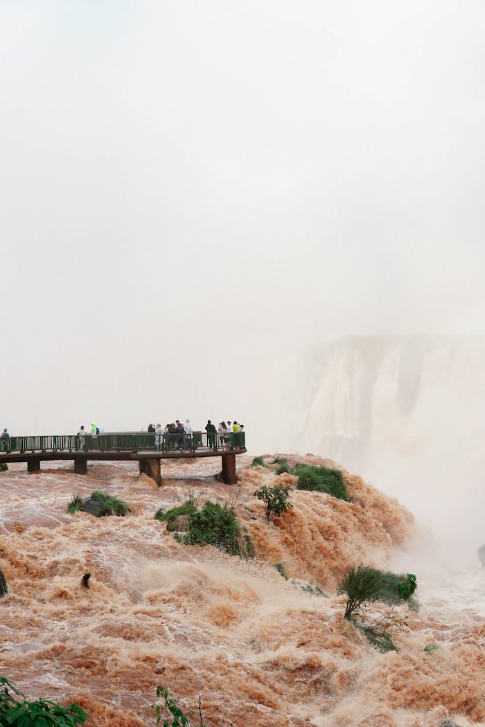 Passarela sobre as Cataratas do Iguaçu