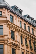 beige and gray painted wall