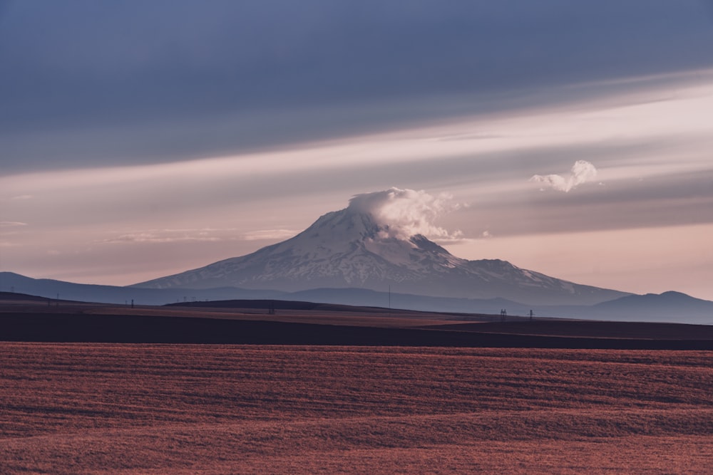 snow-covered mountain at daytime