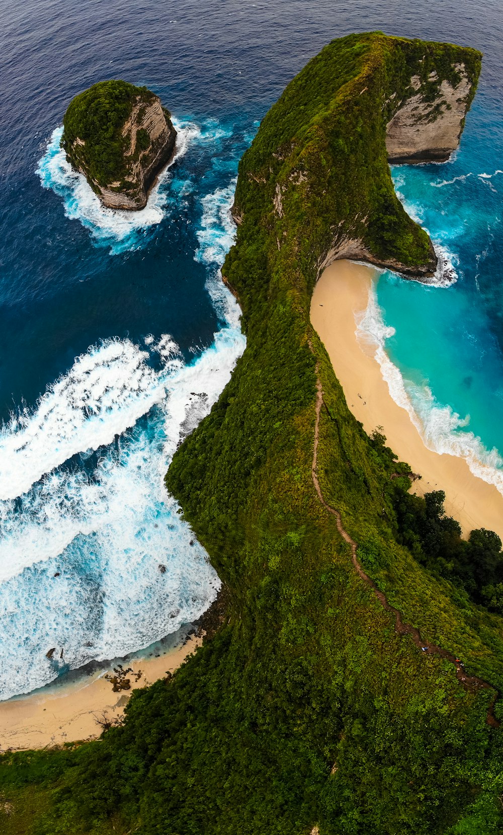 green island in high-angle photo