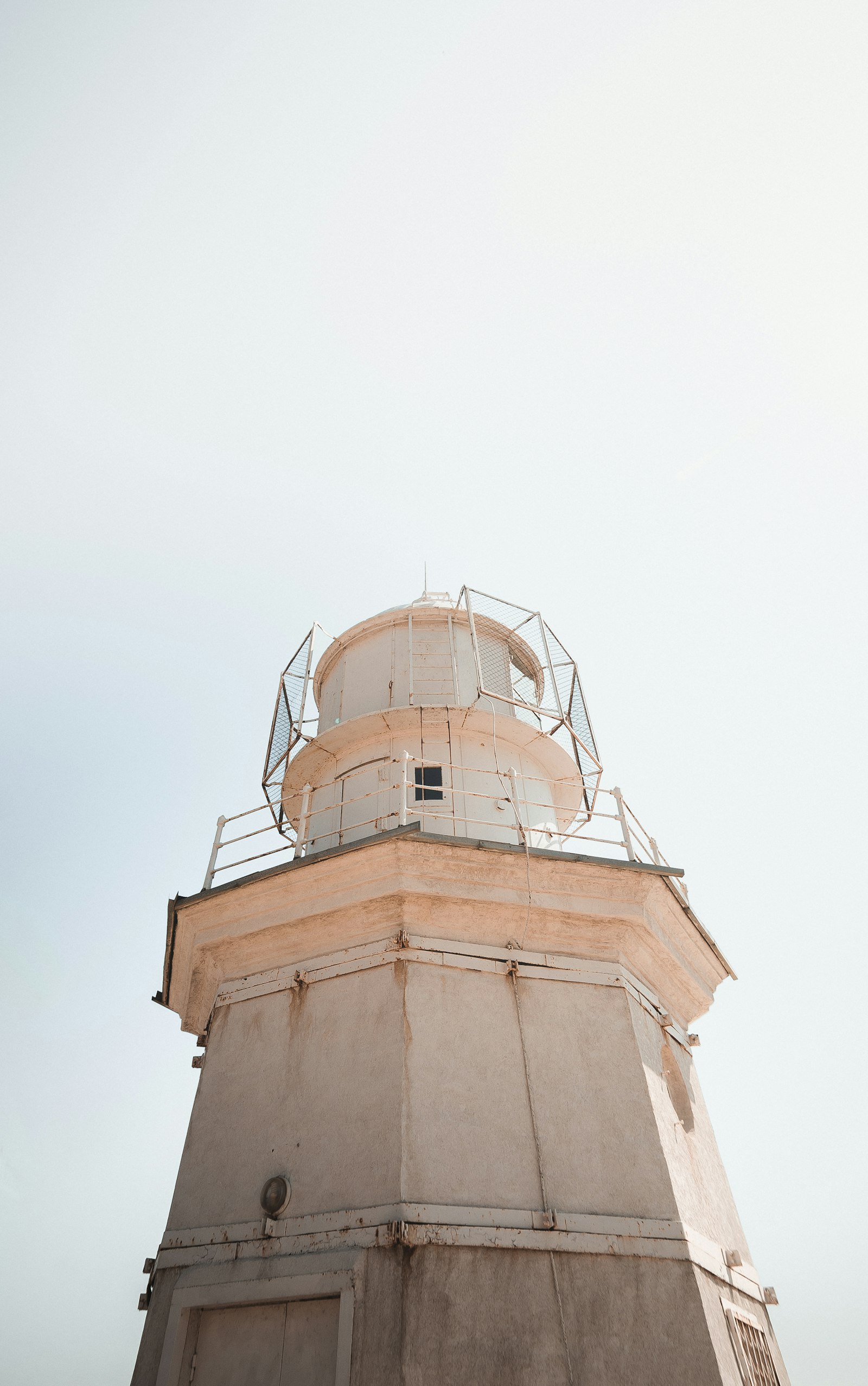 Nikon D7000 + Tokina AT-X 12-28mm F4 Pro DX sample photo. White concrete lighthouse photography