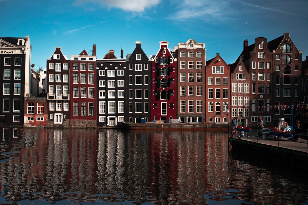 Which 2 hotels in Holland are most sustainable?