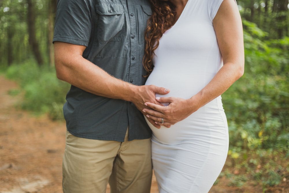 couple on focus photography