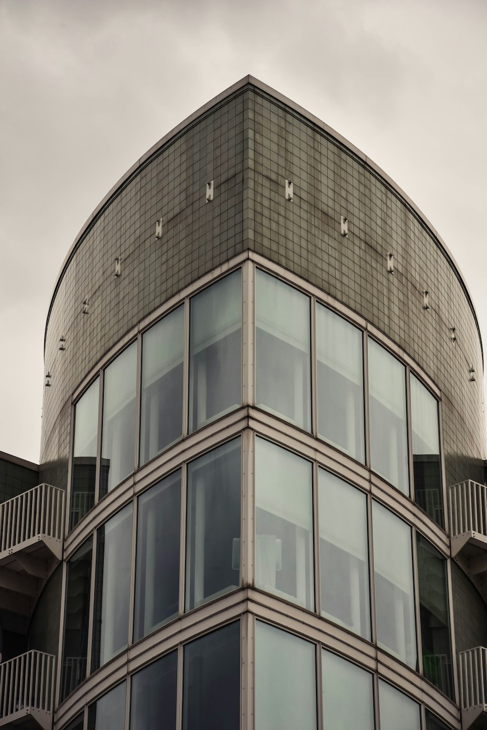 gray and white high-rise building