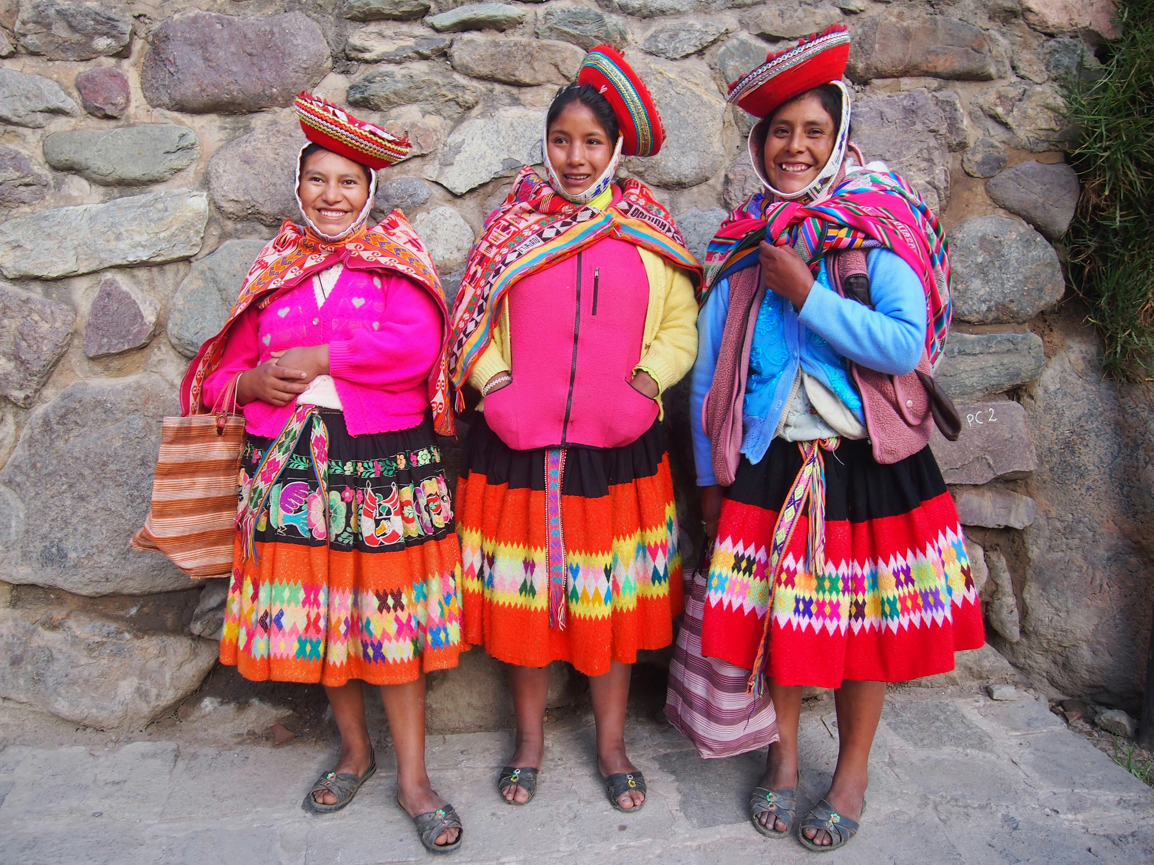 Wear Your Roots: How to Find an Ethnic Blouse That Actually Means Something to You