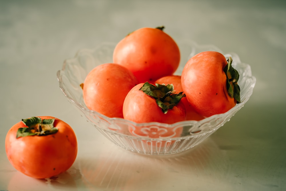 Frutas de caqui naranja