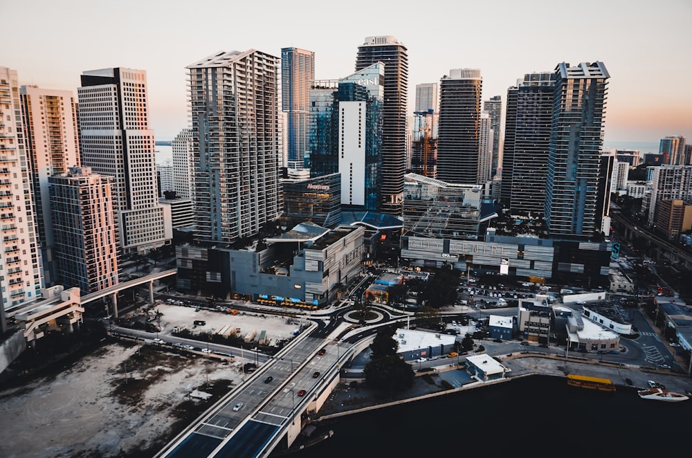 Fotografía aérea de la ciudad