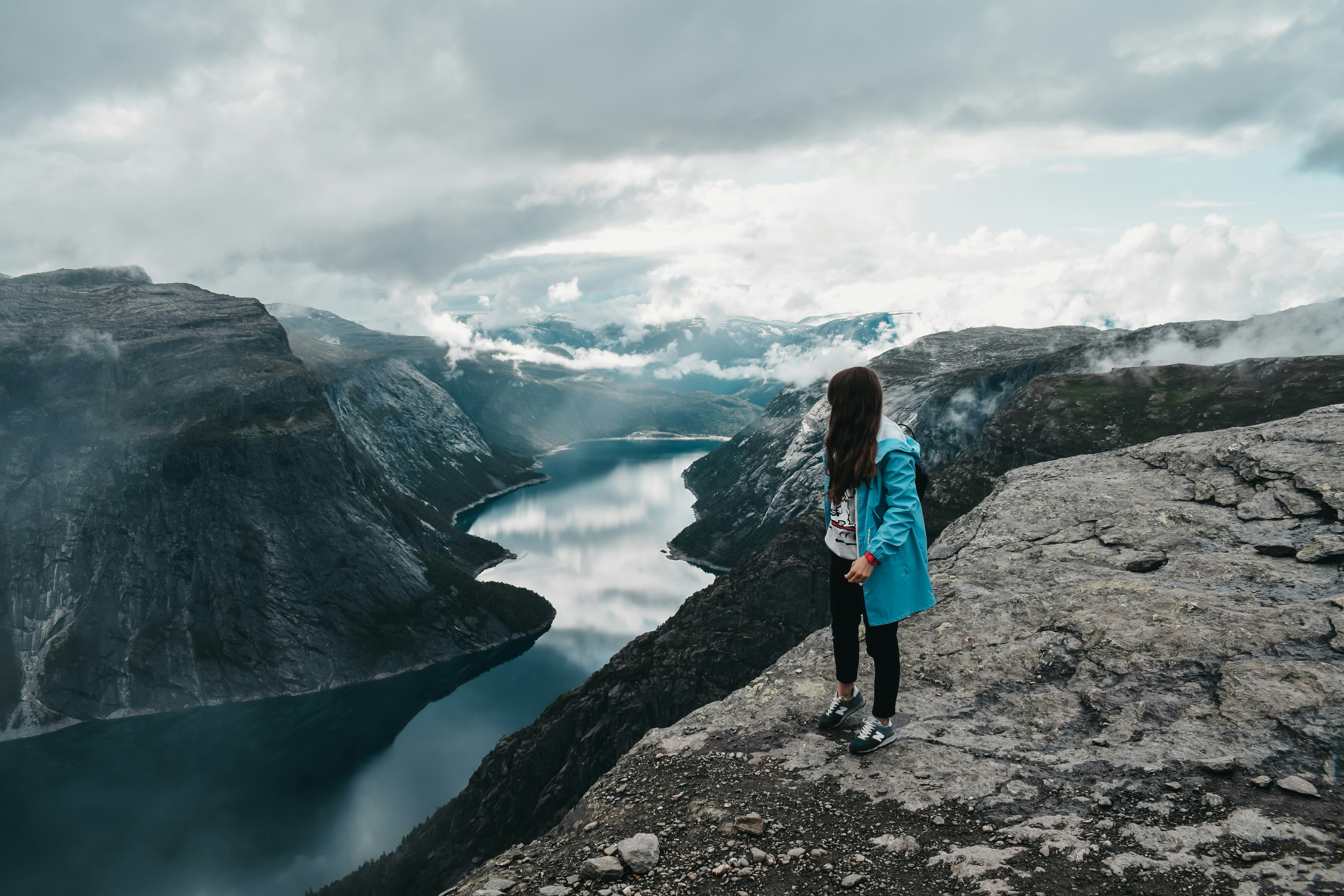 Photo by darya_tryfanava