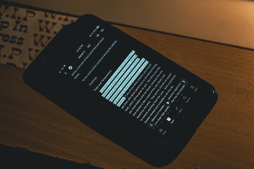 Screenshot of the Study App's customizable ENEM simulation interface on a smartphone.