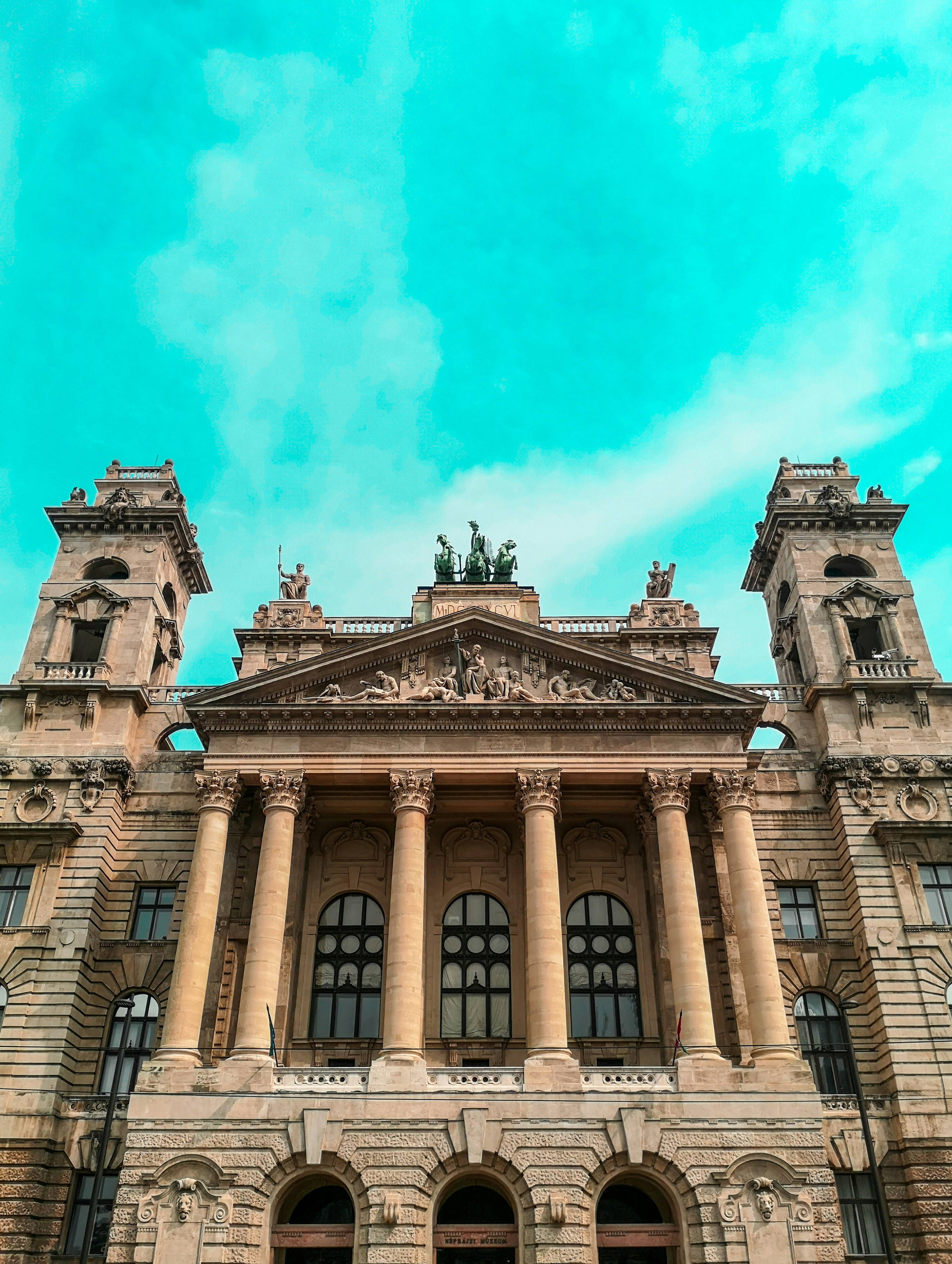 Photo by tomasnozina