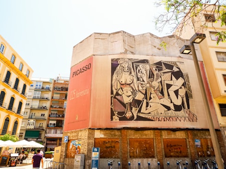 Picasso graffiti