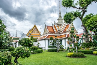 wat arun: Thailand 5-day itinerary for budget travelers