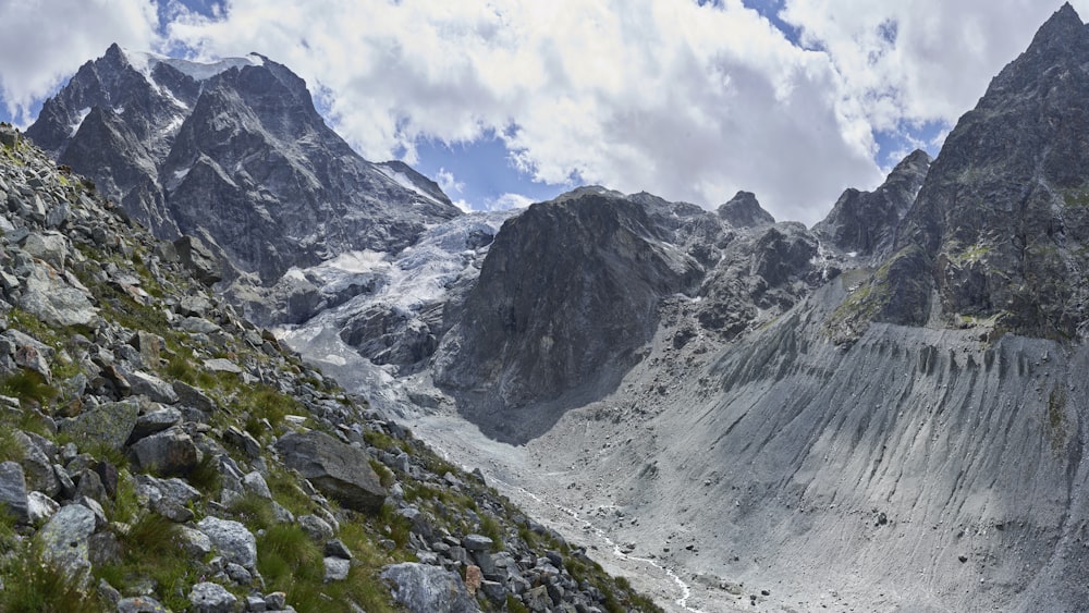 Montagna grigia