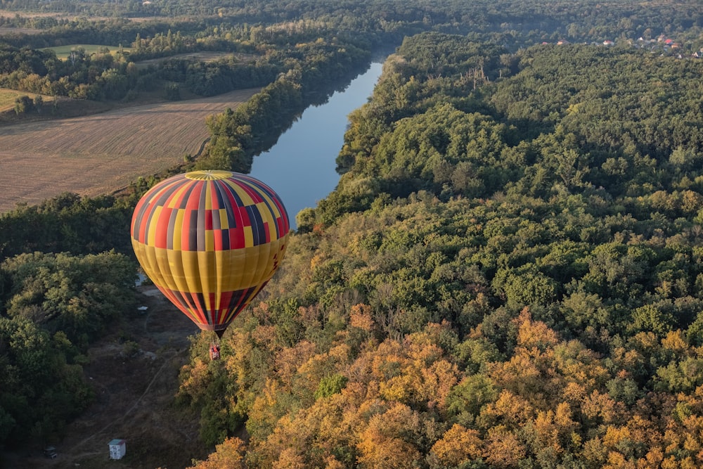 yellow and red hot air balloon