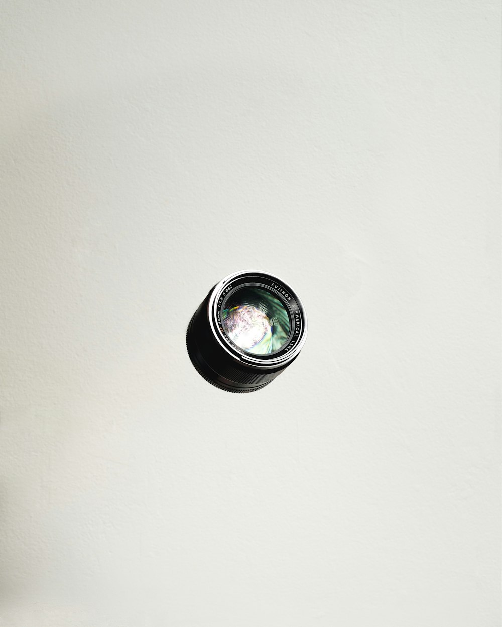 black DSLR camera lens