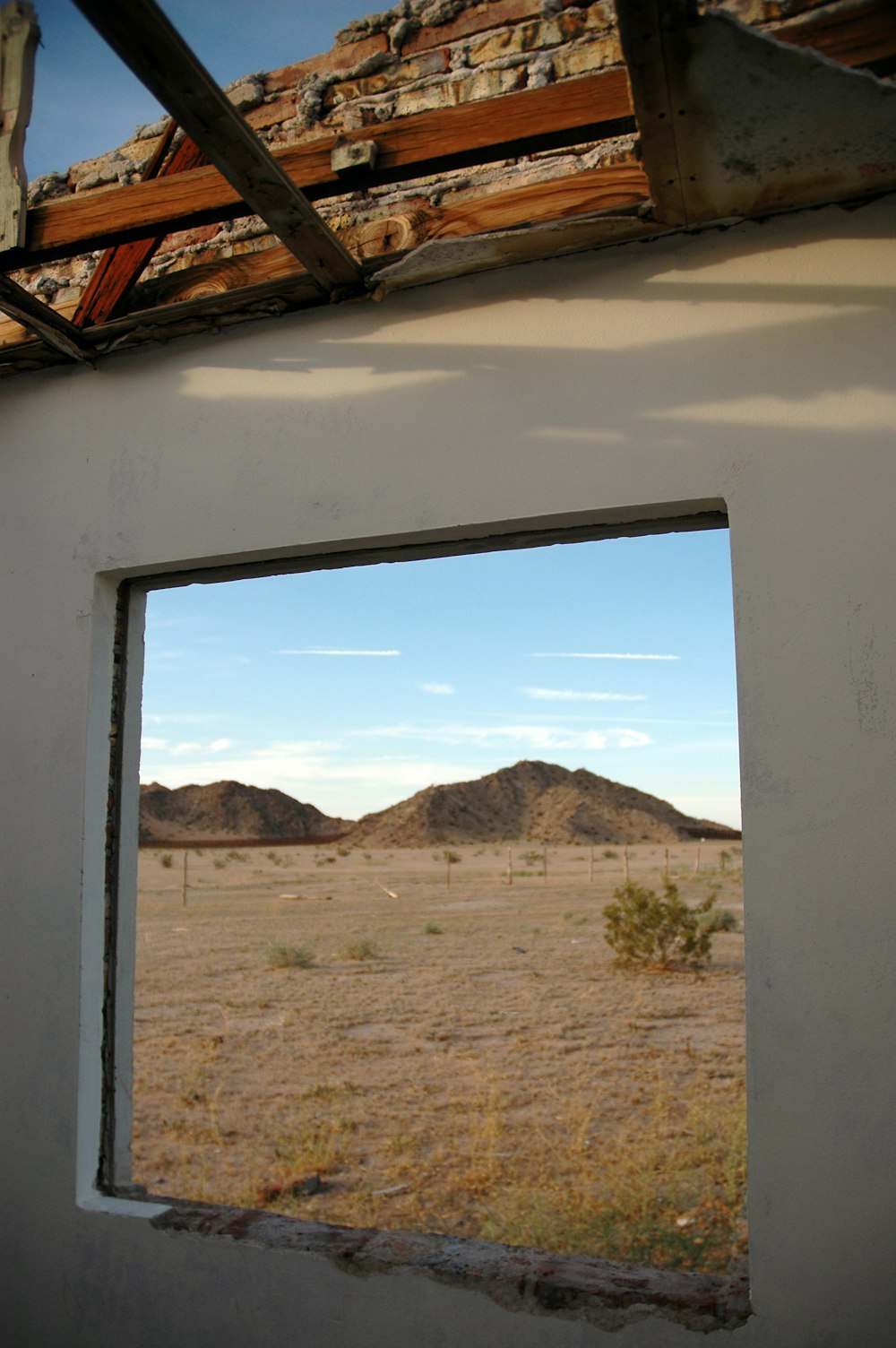 mountain at daytime